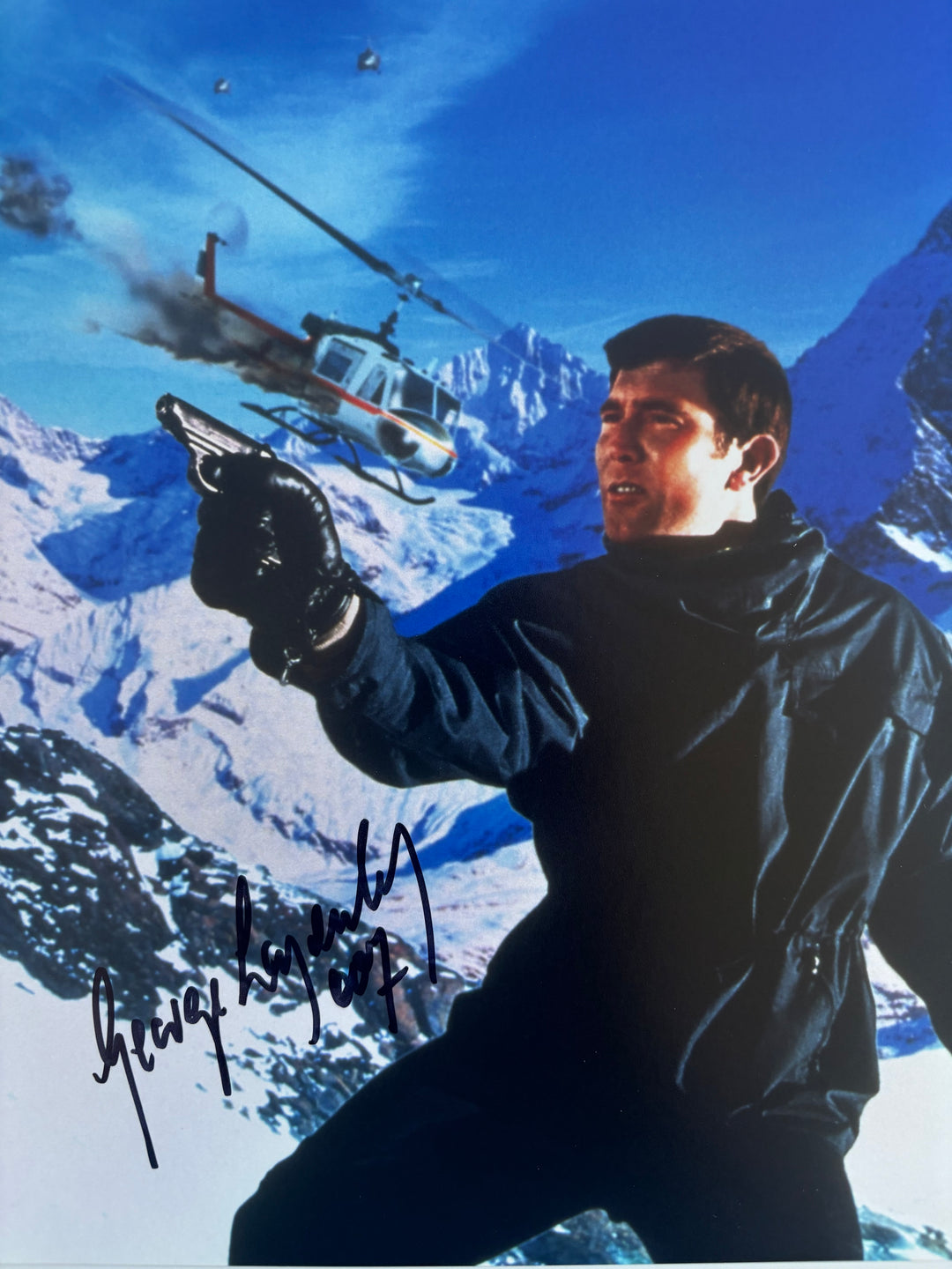 George Lazenby signed Autograph 8x10 James Bond