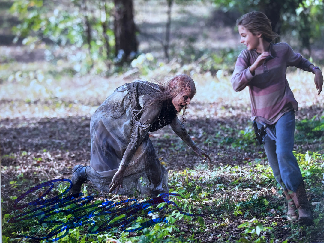 Brighton Sharbino signed Autograph 8x10 The Walking Dead