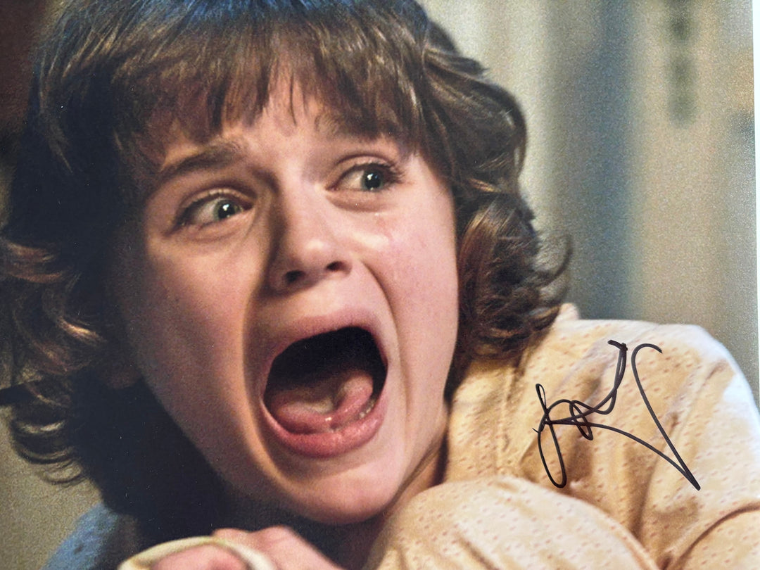 Joey King signed Autograph 8x10 Bullet Train, The Flash, The Kissing Booth, Practical Magic, Conjuring