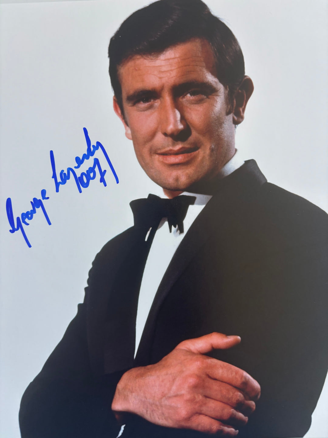 George Lazenby signed Autograph 8x10 James Bond