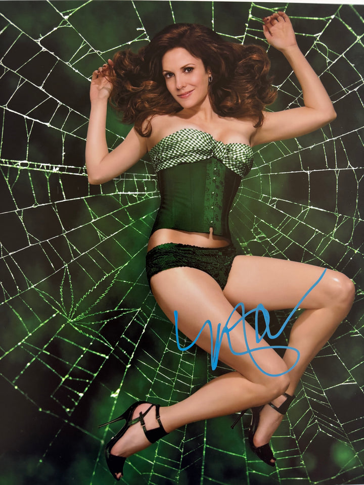 Mary Louise Parker signed Autograph 8x10 Weeds, RED, Boys on the Side