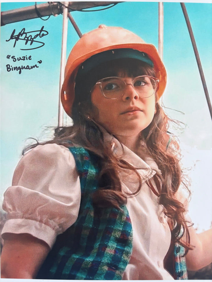Gabriella Pizzolo signed Autograph 8x10 Stranger Things